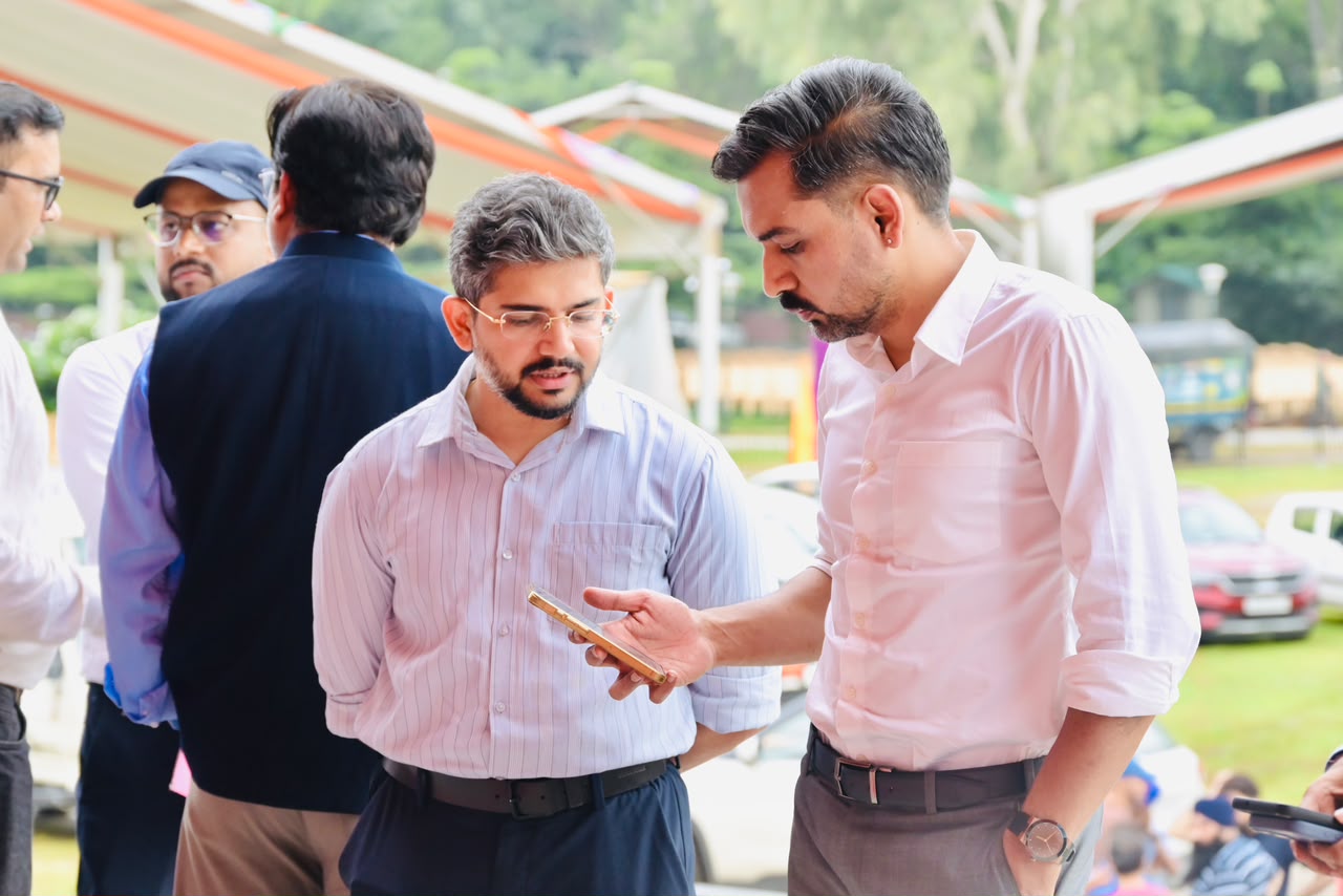 परेड ग्राउंड में 80वें स्वतंत्रता दिवस की तैयारियां  डीएम. आशीष चौहान ने लिया व्यवस्थाओं का जायजा; सुरक्षा, यातायात और गरिमापूर्ण आयोजन के दिए सख्त निर्देश*